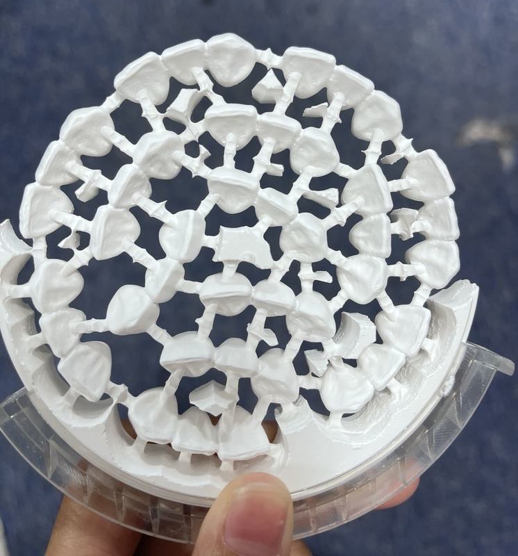 Yucera  Sk5a 5-осевой циркониевый CAD CAM стоматологический фрезерный станок для зуботехнической лаборатории и клиники