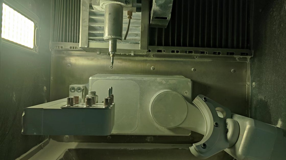 Стоматологическое CAD CAM оборудование Yucera 5-осевой фрезерный станок для зуботехнической лаборатории YRC-5X