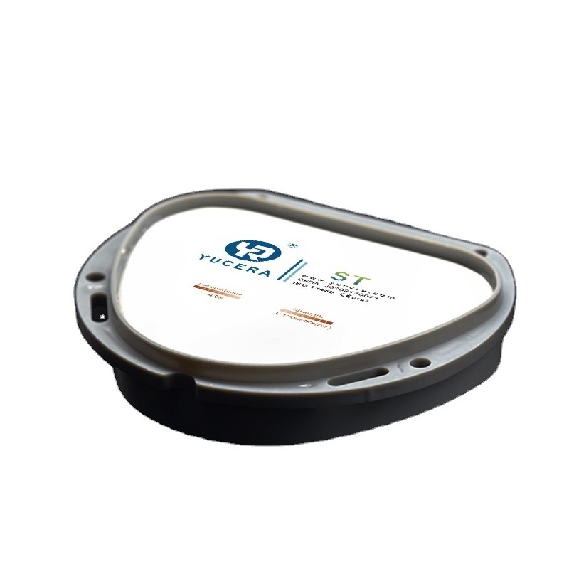 Полагайтесь на материалы из циркония Yucera STwhite для долговечных и эстетически превосходных стоматологических результатов