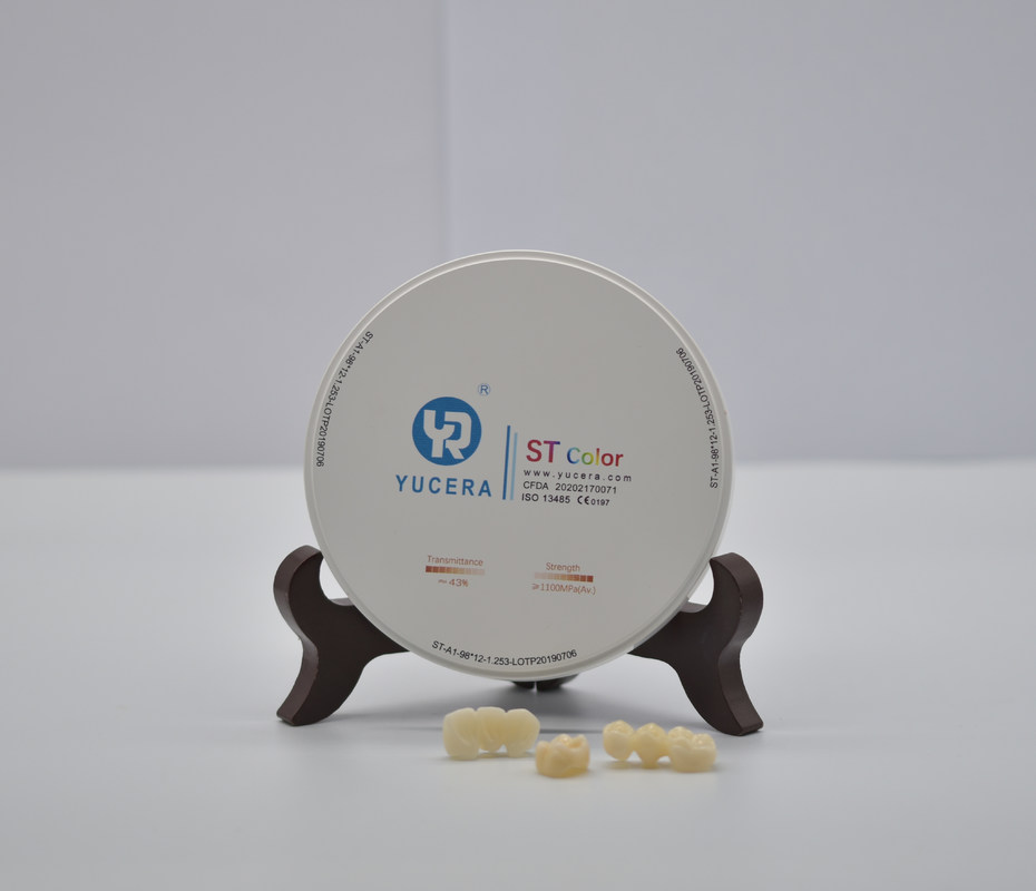 Полагайтесь на материалы из циркония Yucera STwhite для долговечных и эстетически превосходных стоматологических результатов